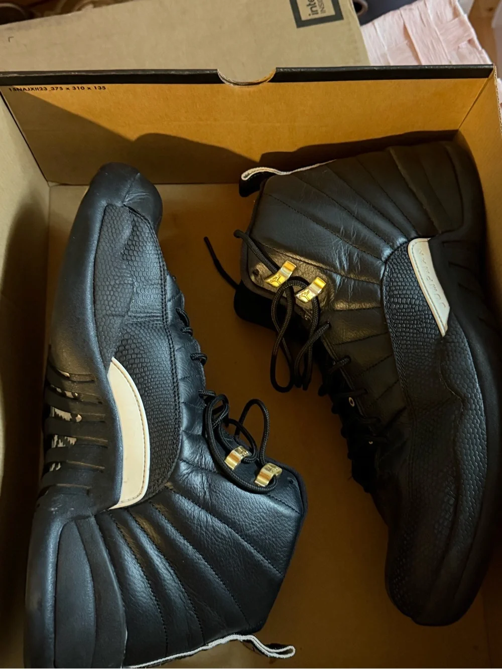 Jordan Black Leather Retro 23 Low-Top Sneakers